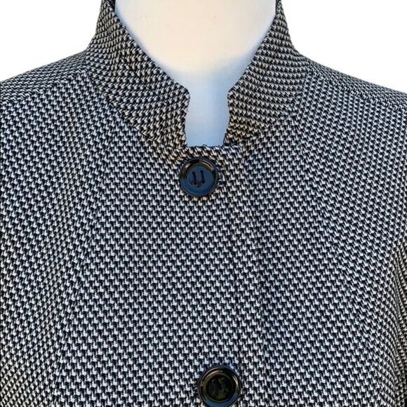 Calvin Klein Black and White Patterned Blazer Jacket, Size 6 - Picture 4 of 8